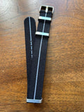 Bracelet NATO en nylon extensible noir avec liseré blanc