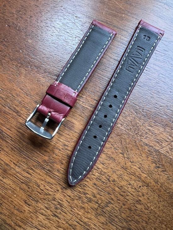 Bracelet en cuir véritable façon croco bordeaux