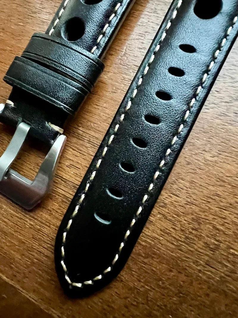 Bracelet Pilote en cuir noir intense - Vinty Watches
