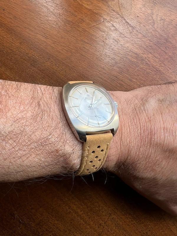 Bracelet Rallye en cuir beige mat - Vinty Watches
