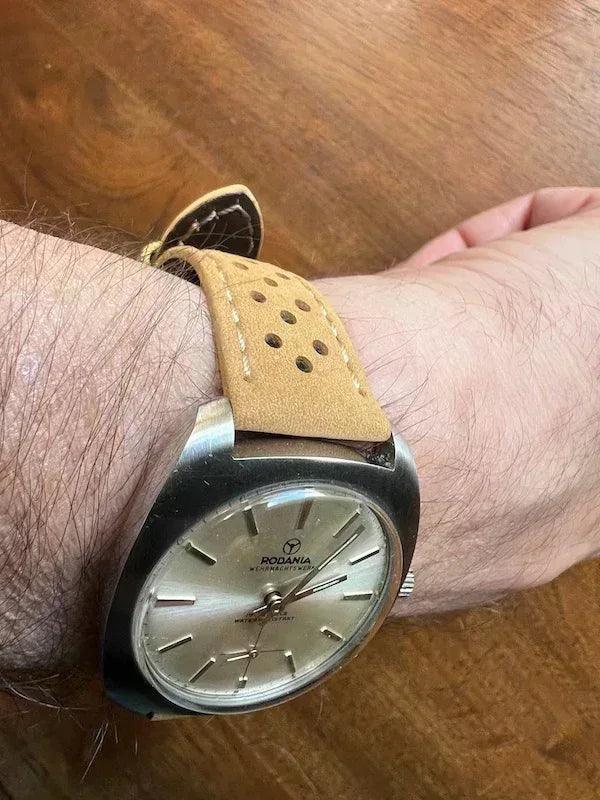 Bracelet Rallye en cuir beige mat - Vinty Watches