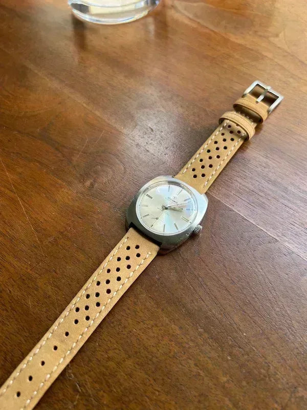 Bracelet Rallye en cuir beige mat - Vinty Watches
