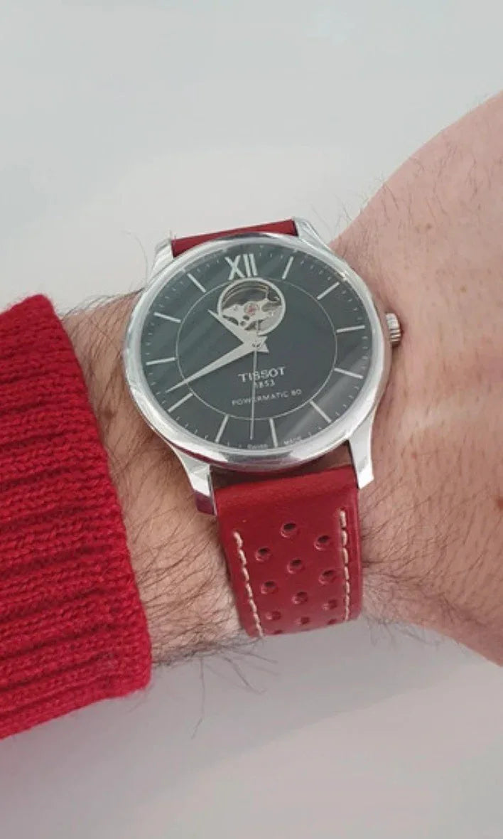 Bracelet Rallye en cuir rouge ardent - Vinty Watches