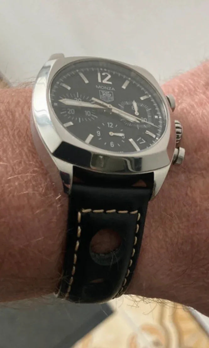 IMG_4253_2d86562c-0e46-40cf-880a-2501c9ebb84b - Vinty Watches