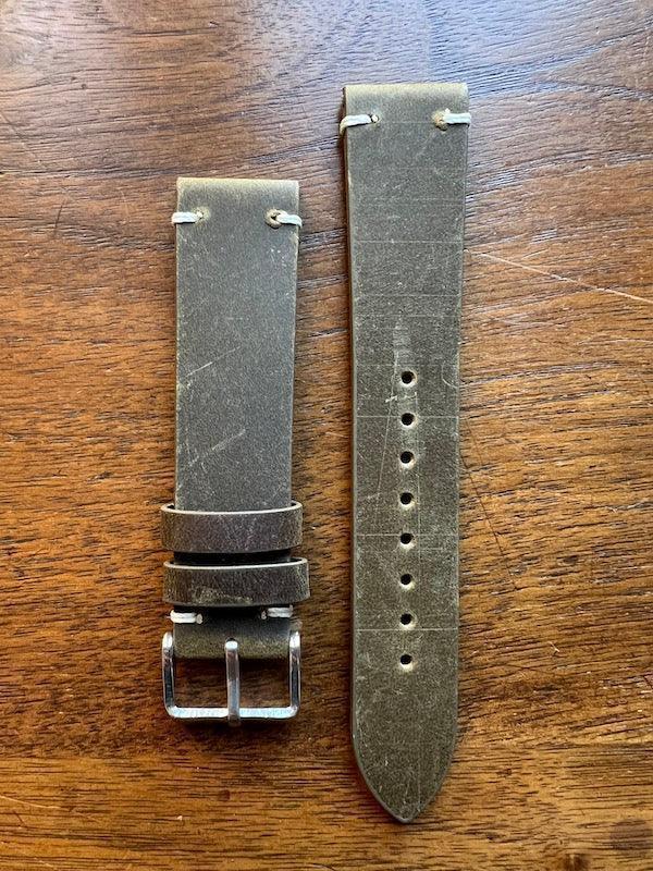Bracelet Rustic Trek en cuir façon vieilli marron foncé - Vinty Watches