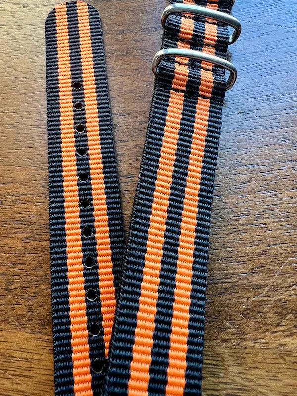 Bracelet NATO en nylon balistique noir et orange - Vinty Watches