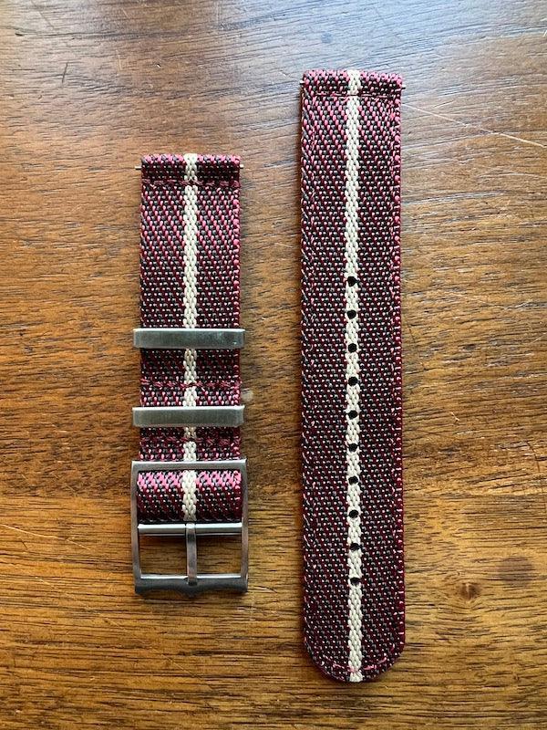 Bracelet premium en nylon sergé rouge, noir avec liseré beige - Vinty Watches