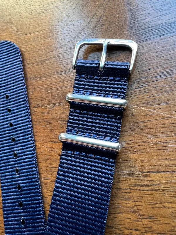 Bracelet NATO en nylon balistique bleu foncé - Vinty Watches