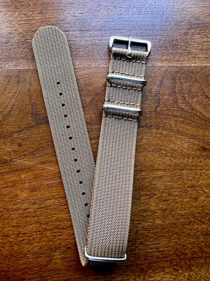 Bracelet NATO en nylon beige kaki - Vinty Watches