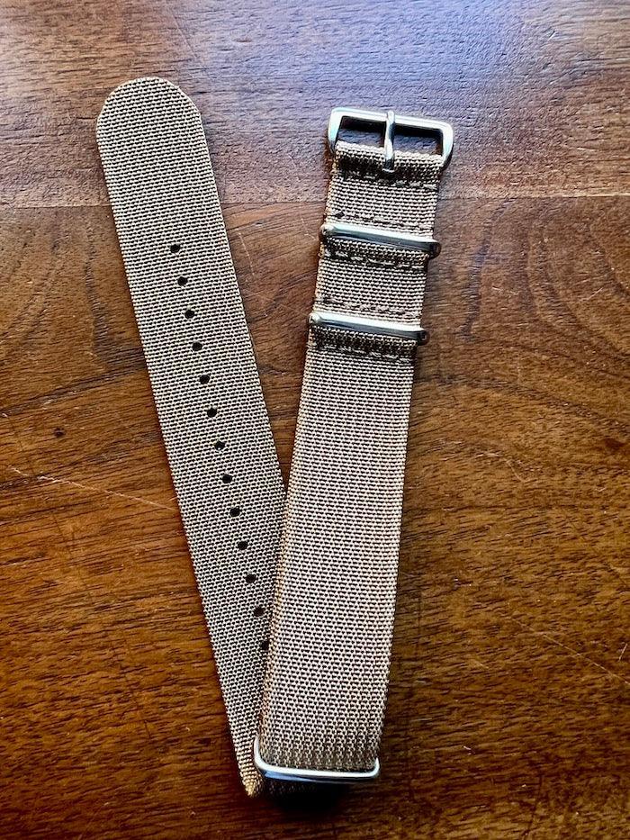 Bracelet NATO en nylon beige kaki - Vinty Watches