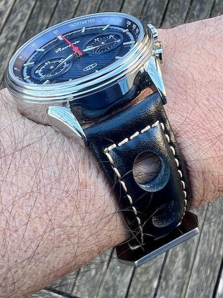 Bracelet Pilote en cuir noir intense