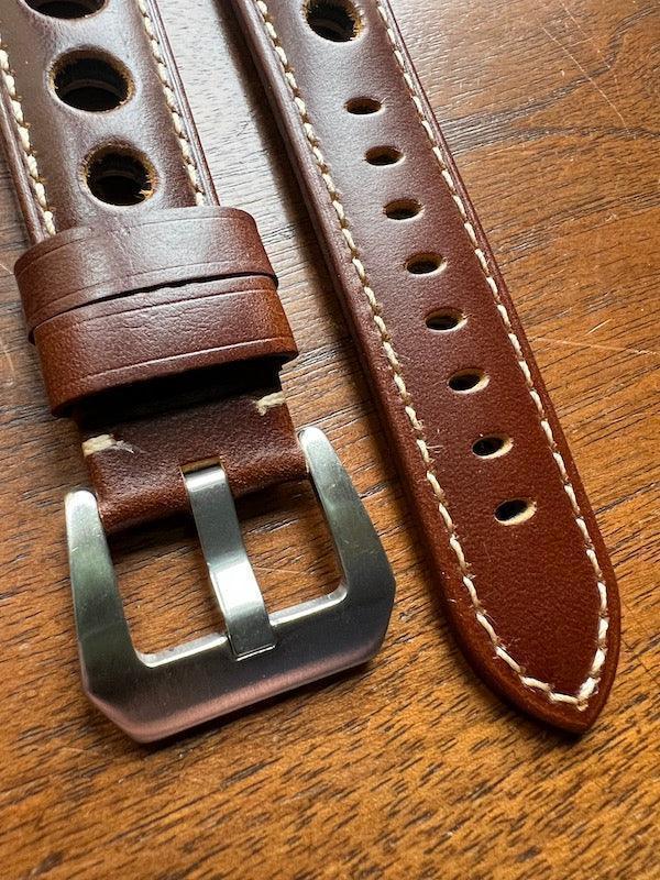 Bracelet Pilote en cuir marron châtaigne - Vinty Watches