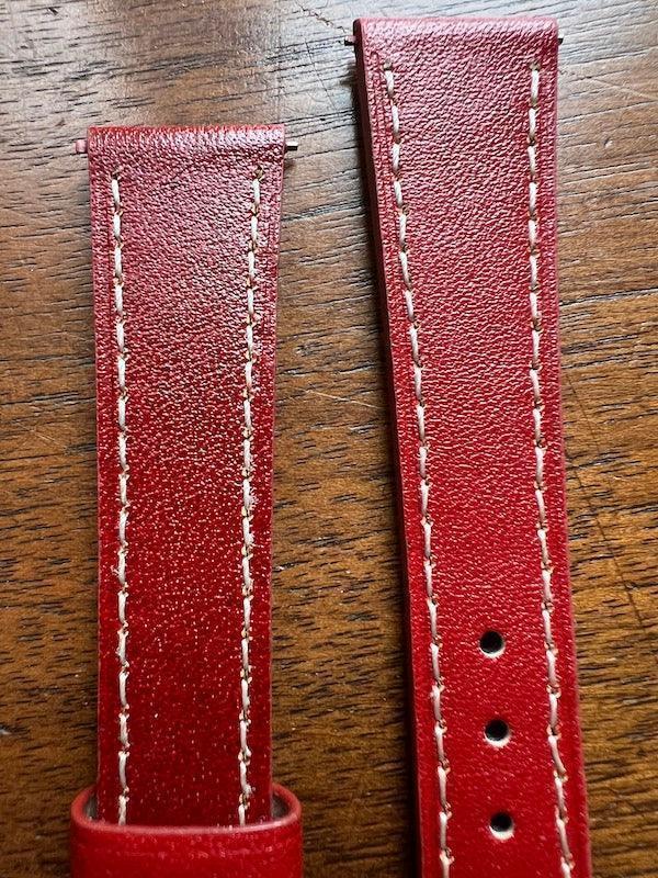 Bracelet Silhouette en simili-cuir façon vachette rouge - Vinty Watches