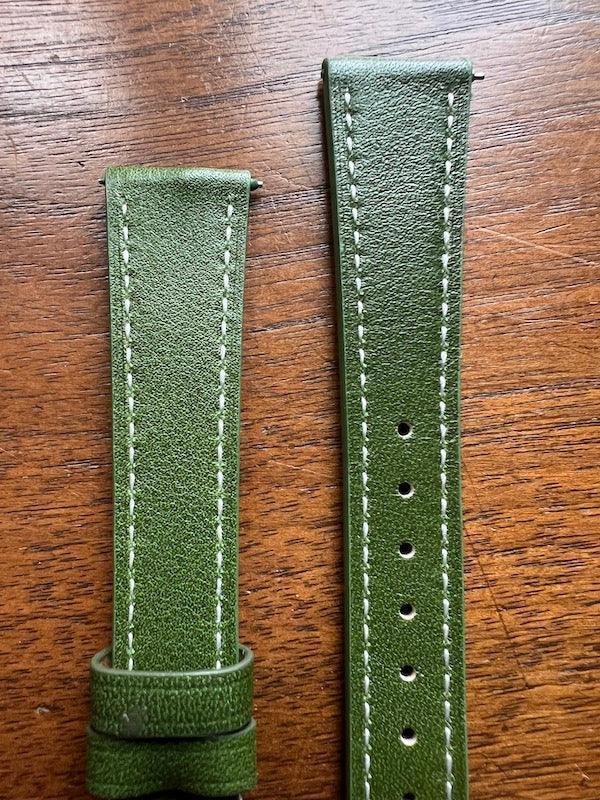 Bracelet Silhouette en simili-cuir façon vachette vert - Vinty Watches