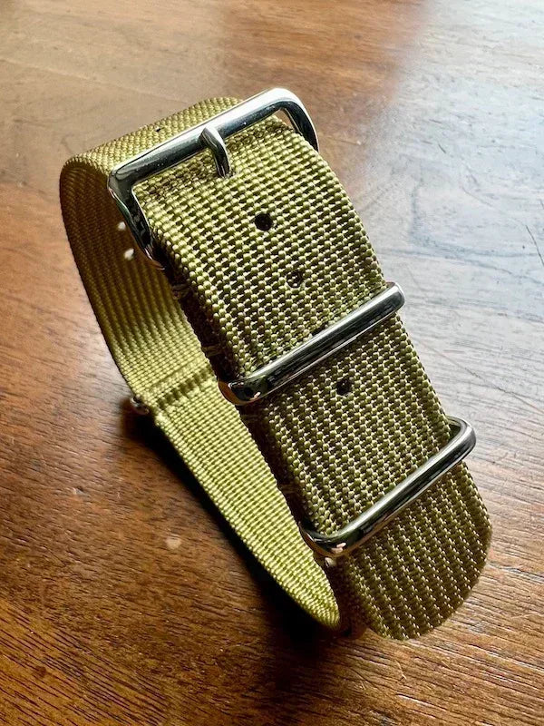 Bracelet NATO en nylon tissé kaki - Vinty Watches