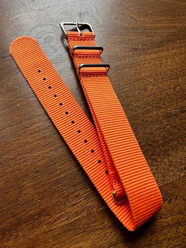 Bracelet NATO en nylon balistique orange - Vinty Watches