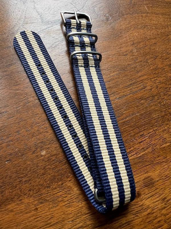 Bracelet NATO en nylon balistique bleu et beige - Vinty Watches