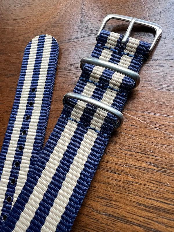 Bracelet NATO en nylon balistique bleu et beige - Vinty Watches