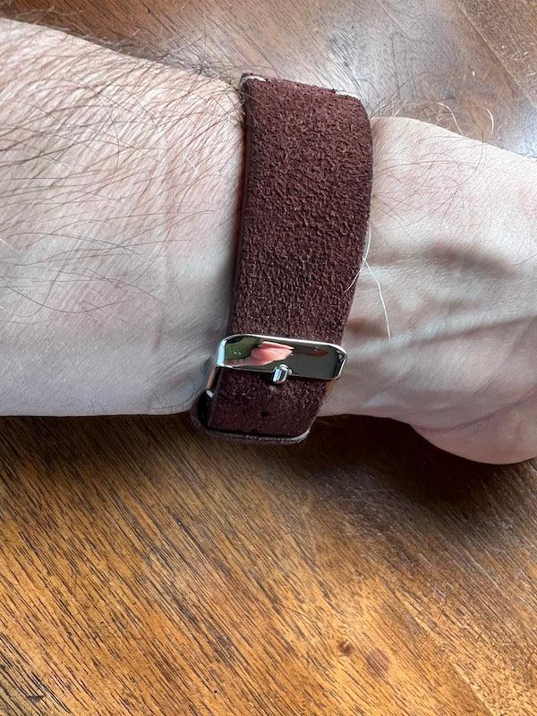 Bracelet Vintage Suédé marron chocolat - Vinty Watches