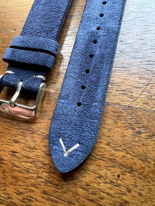 Bracelet Vintage Suédé bleu foncé - Vinty Watches
