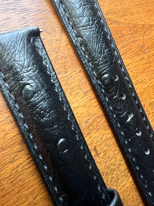 Bracelet Eclat en simili-cuir façon autruche noir