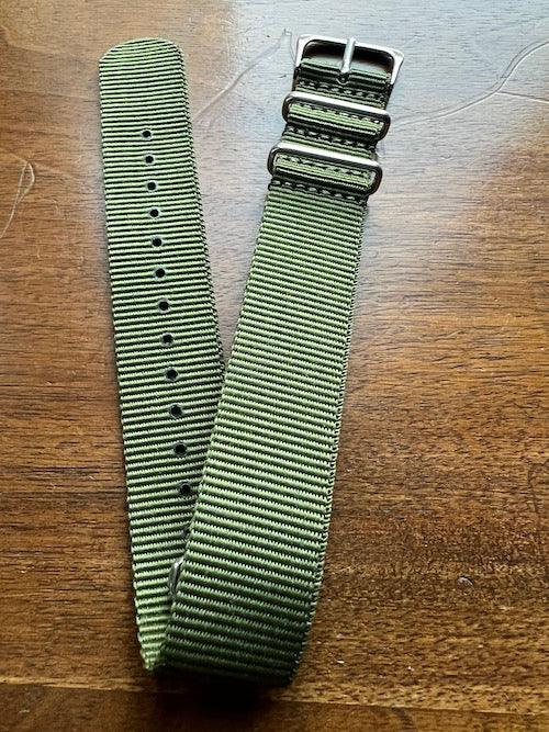 Bracelet NATO en nylon balistique vert