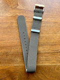 Bracelet NATO en nylon extensible vert militaire