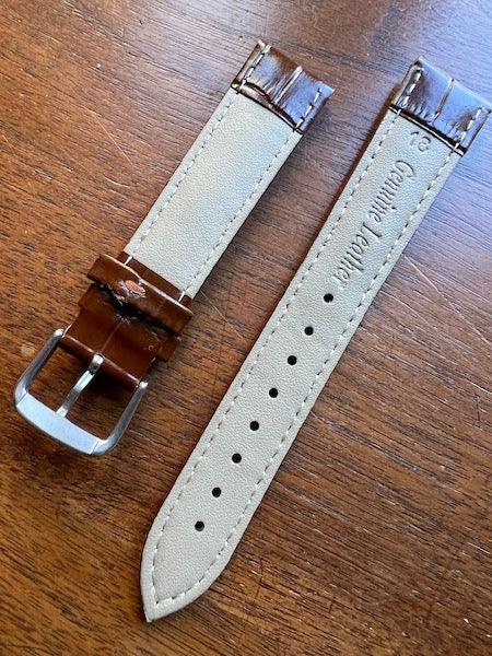 Bracelet Timeless en simili-cuir façon croco marron foncé