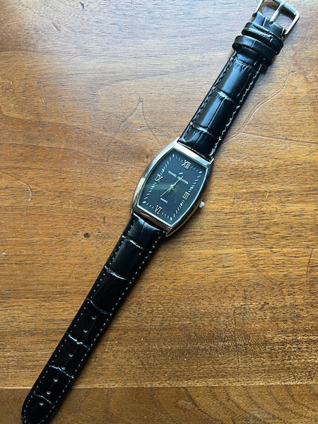 Bracelet Timeless en simili-cuir façon croco noir