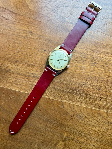 Bracelet Héritage en cuir rouge foncé