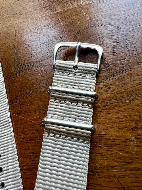 Bracelet NATO en nylon balistique beige clair