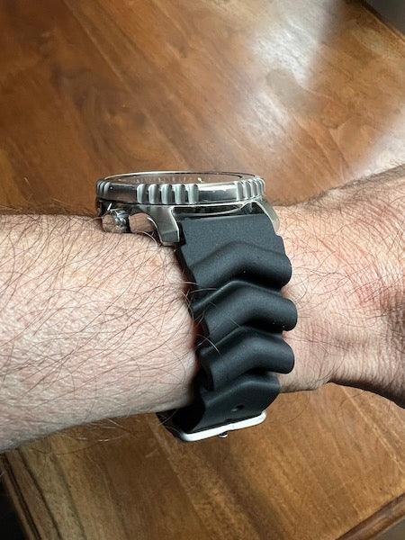 Bracelet Abysse en silicone noir