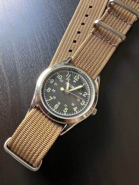 Bracelet NATO en nylon tissé beige kaki